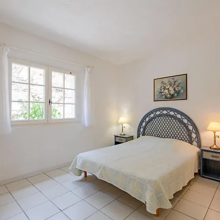 Dom wakacyjny Mas Des Chenes By Interhome *